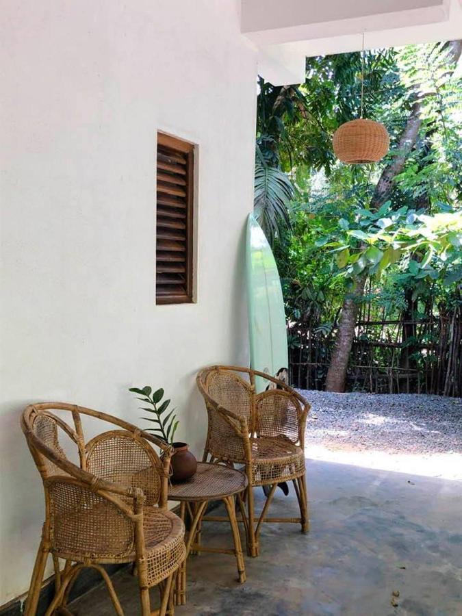 Le Cabanon Dickwella Exterior foto